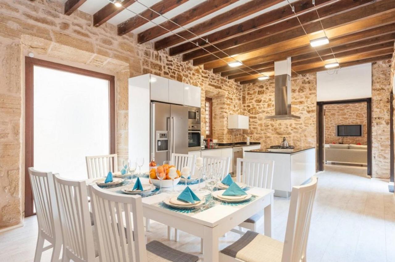 Casa Sa Pedra, En El Centro Historico De Alcúdia
