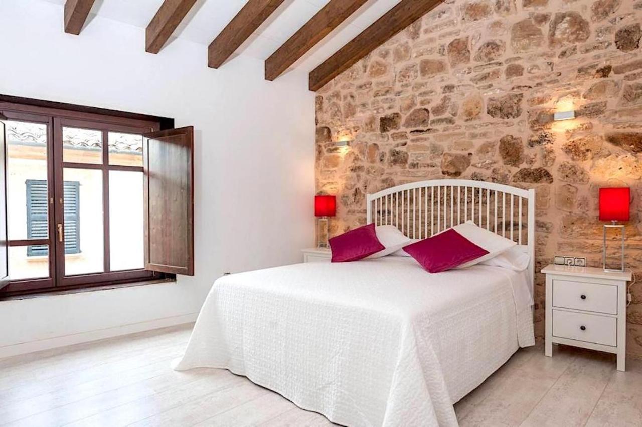 Casa Sa Pedra, En El Centro Historico De Ferienhaus